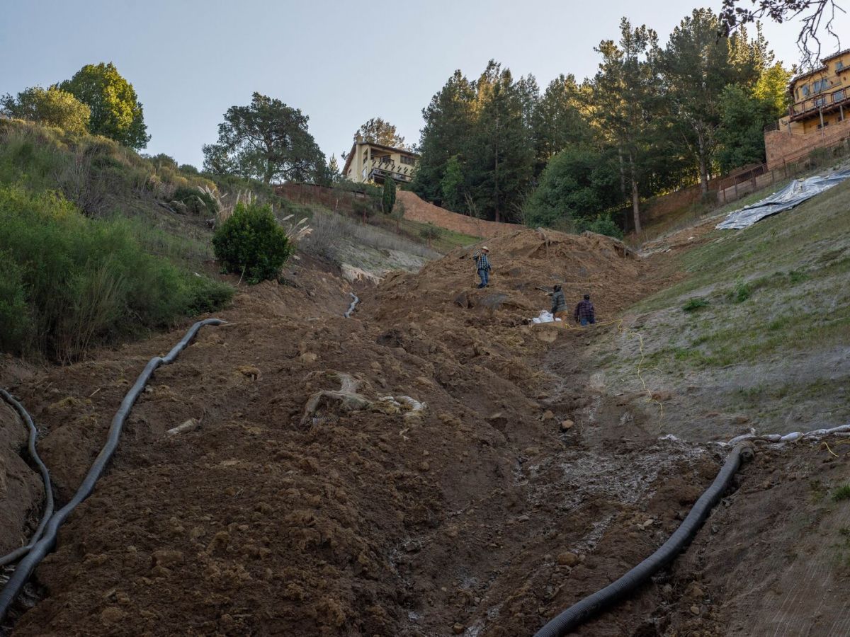 Alvarado Road neighbors have long lived with threat of mudslides ‘hanging over our heads’