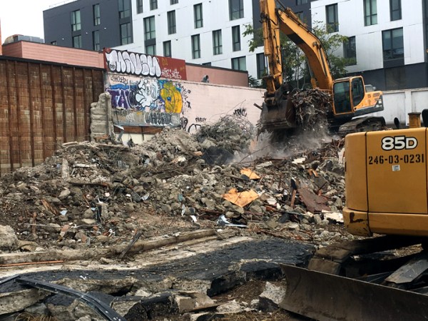 Work begins (really!) at Haste, Telegraph for UC Berkeley grad student dorm