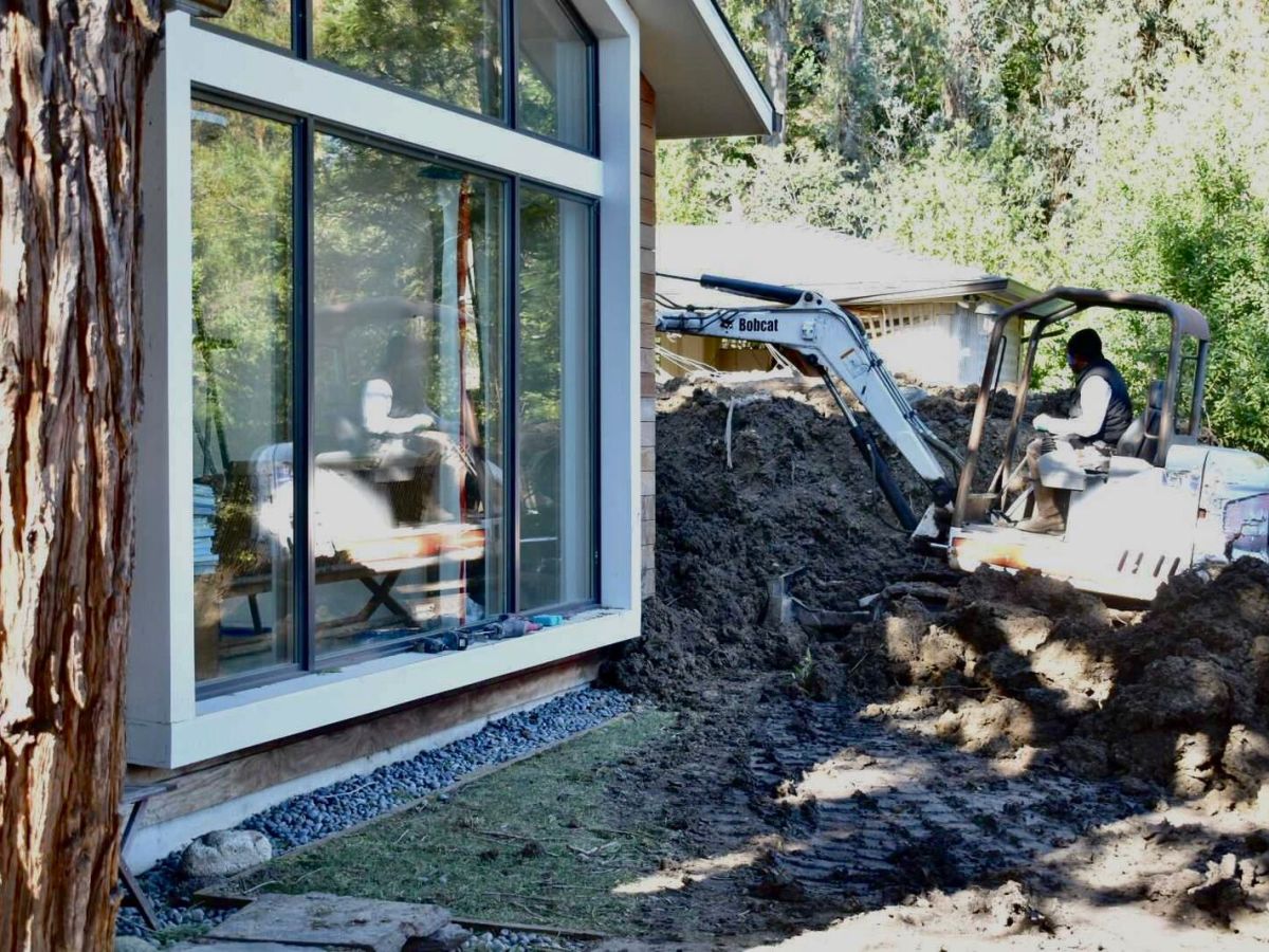 4 homes cleared after Berkeley mudslides, but 1 still yellow-tagged